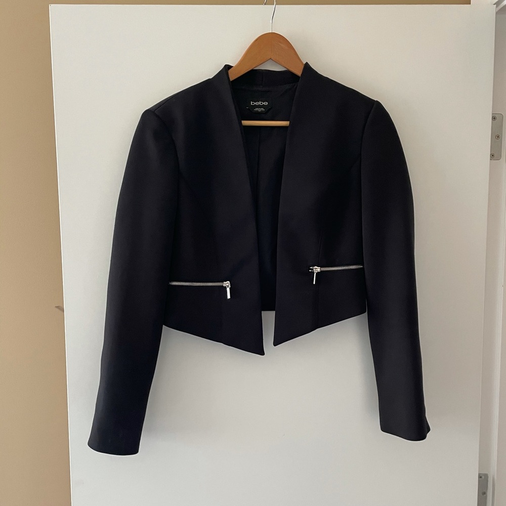 BEBE Blazer! Worn once 🖤 Size Small